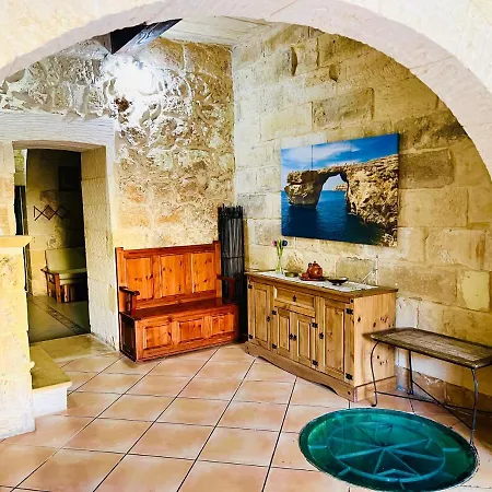 בית נופש Ta' Karmnu Farmhouse Xagħra